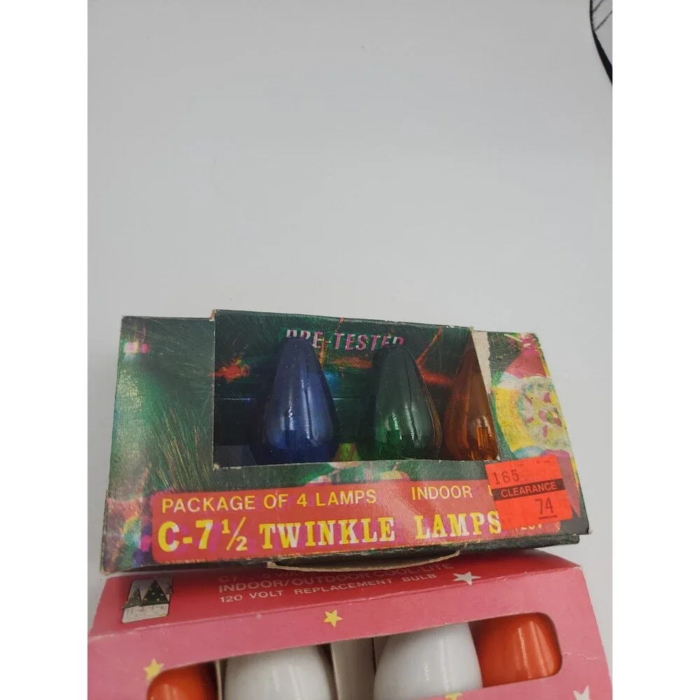 Vtg Christmas C7 1/2-5w Bulbs 2Pk of 4 Twinkle Lamps Cool-Lite